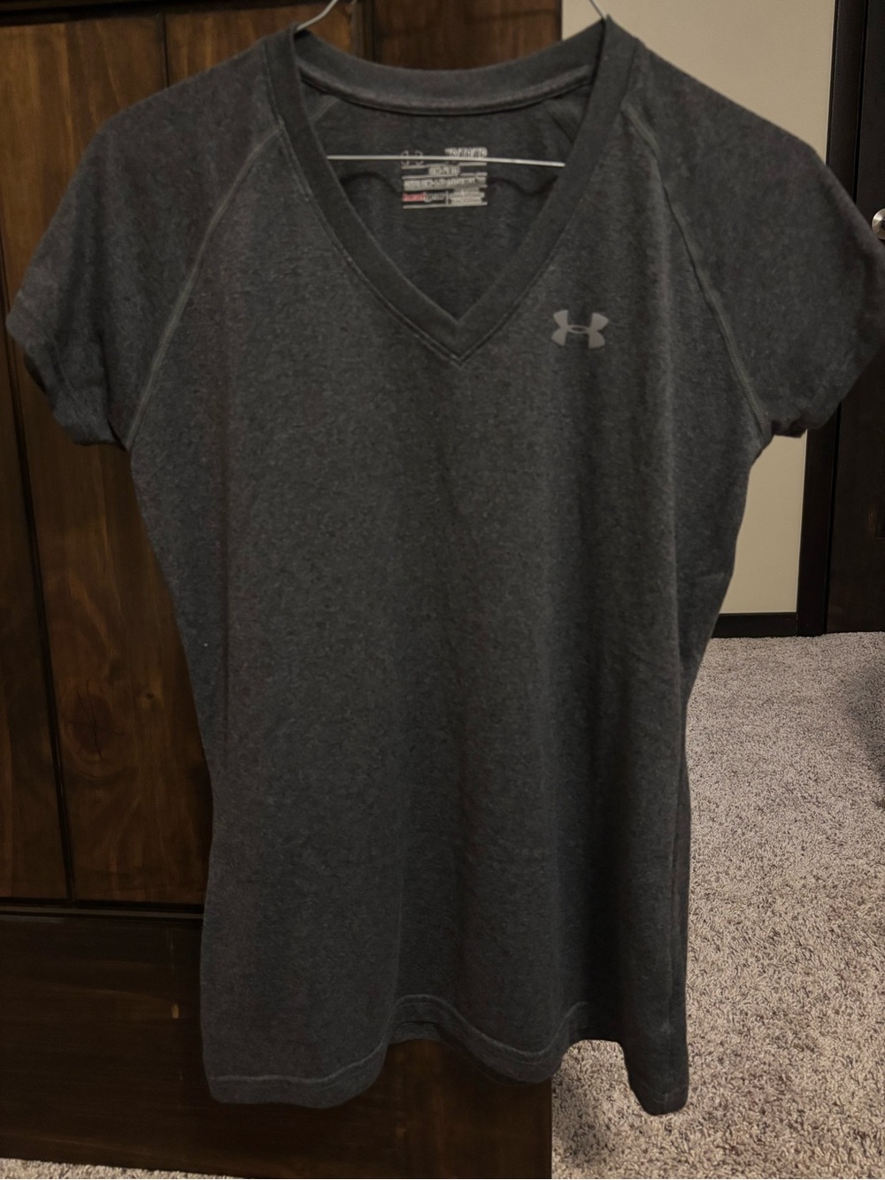 Under Armour Women's Dark Gray V-Neck Short Sleeve Tee